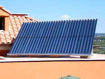 Pannelli solari sottovuoto